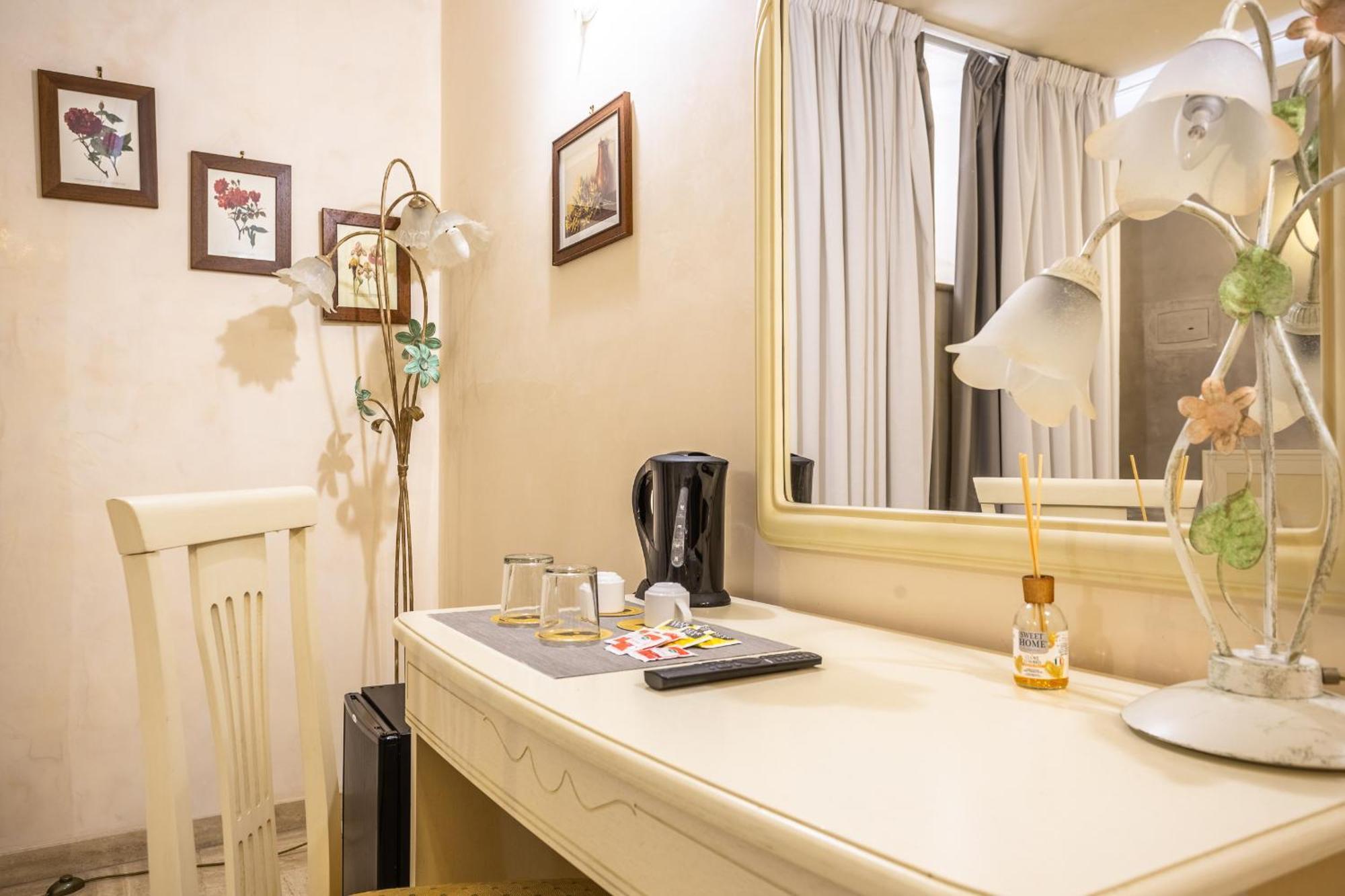 Hotel Opera Theater Relais Roma Exterior foto